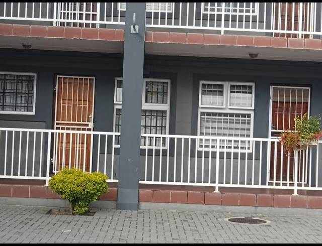 1 BEDROOM PROPERTY TO RENT IN CLOETESVILLE