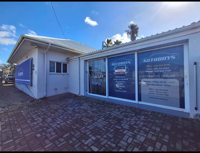 310M² OFFICE TO LET IN VINCENT