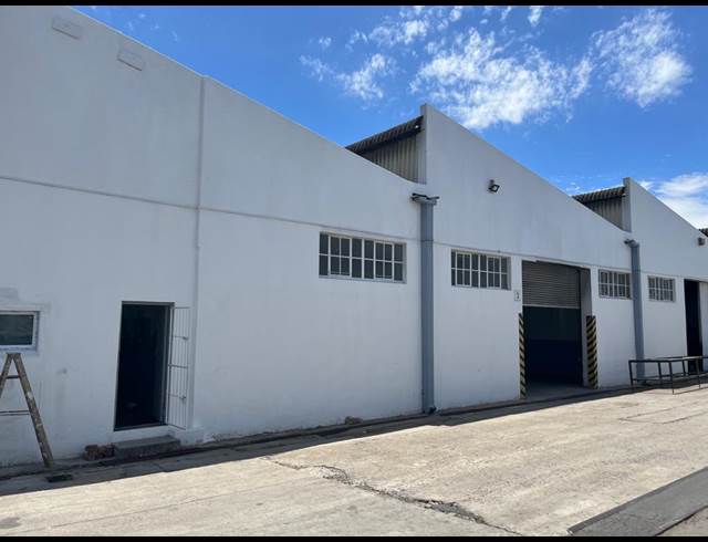 770M² WAREHOUSE TO LET IN PAARL CENTRAL