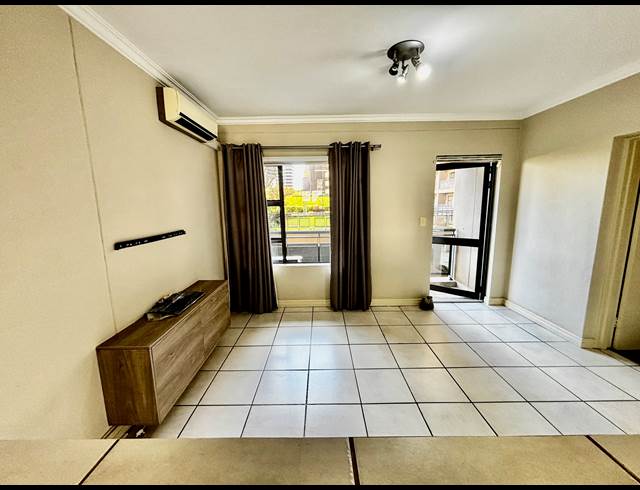 2 BEDROOM APARTMENT TO LET IN SANDTON CENTRAL
