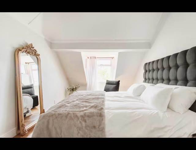 2 BEDROOM DETACHED TO LET IN GREEN POINT