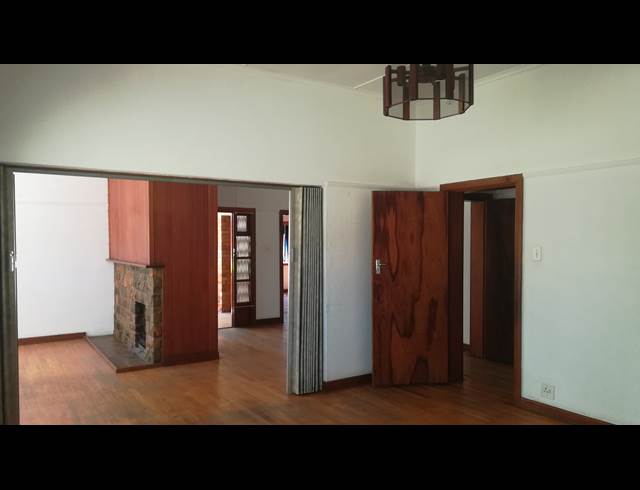 4 bed property to rent in WORCESTER CENTRAL