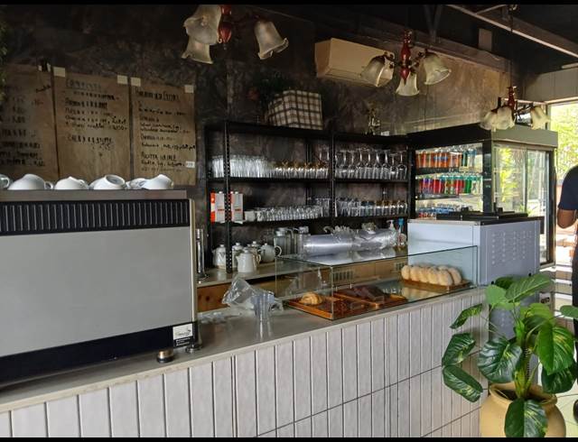 60M² RETAIL TO LET IN WINDERMERE