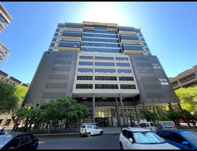 4,055M² OFFICE TO LET IN CAPE TOWN CITY CENTRE