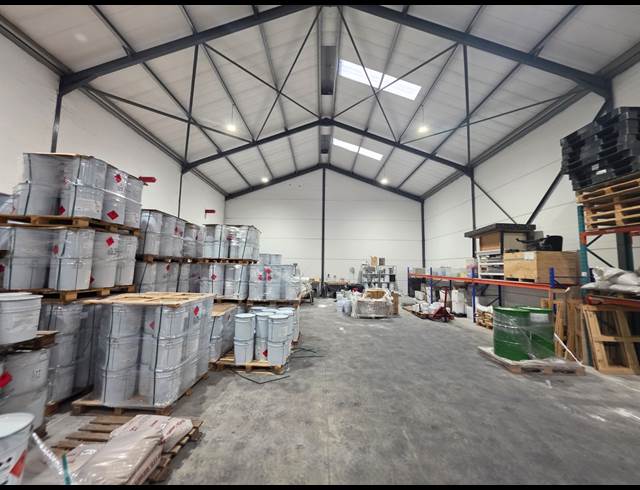 485M² WAREHOUSE TO LET IN FIRGROVE INDUSTRIAL ESTATE