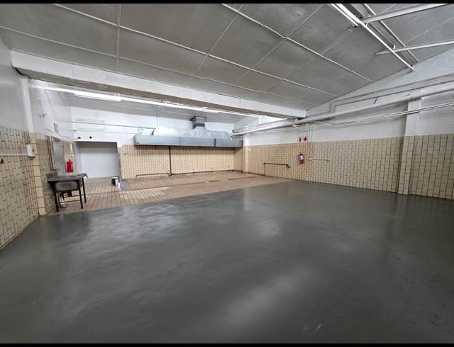 990M² WAREHOUSE TO LET IN BOOYSENS RESERVE
