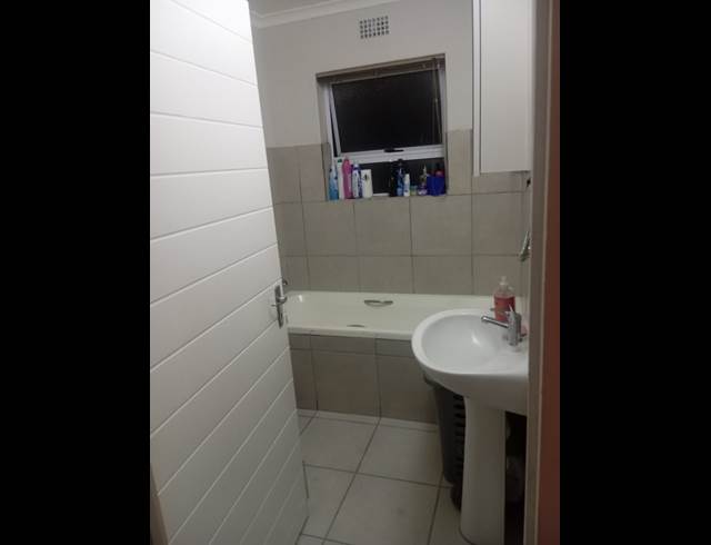 2 bed property to rent in EAST-RURAL