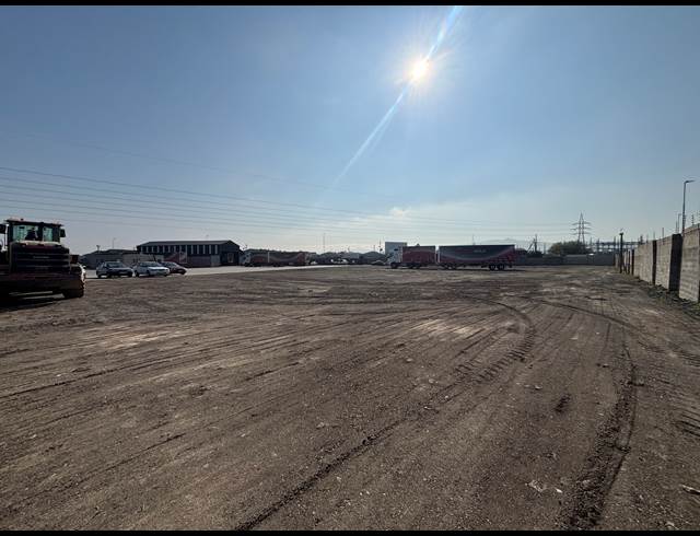 4,100M² WAREHOUSE TO LET IN BLACKHEATH INDUSTRIAL