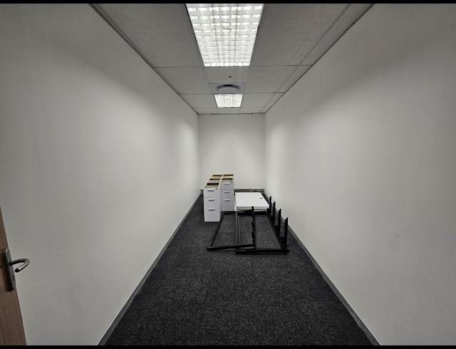 640M² OFFICE TO LET IN CENTURY CITY