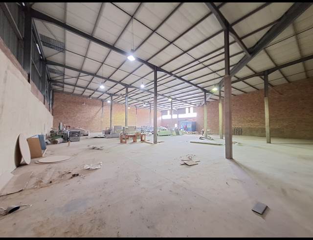 960M² FACTORY TO LET IN KYA SANDS