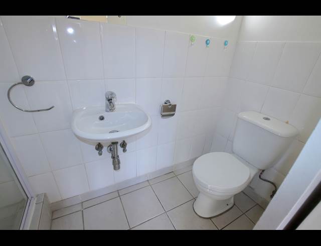 2 Bedroom Apartment Somerset Links