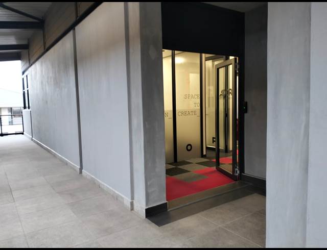 156M² OFFICE TO LET IN DURBANVILLE CENTRAL