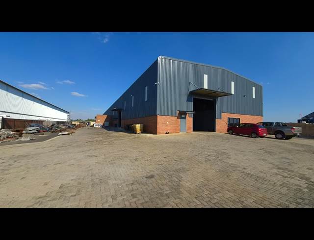 1,842M² WAREHOUSE TO LET IN KNOPJESLAAGTE
