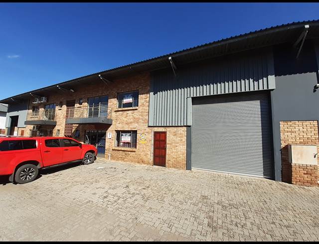 353M² WAREHOUSE TO LET IN STORMILL