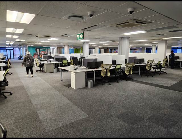 2,172M² OFFICE TO LET IN CAPE TOWN CITY CENTRE