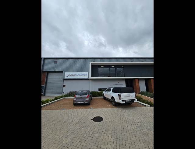 428M² WAREHOUSE TO LET IN STONEWOOD SECURITY ESTATE