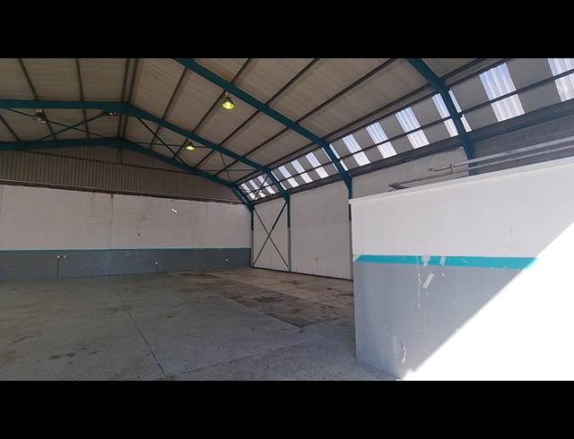 450M² FACTORY TO LET IN OTTERY EAST