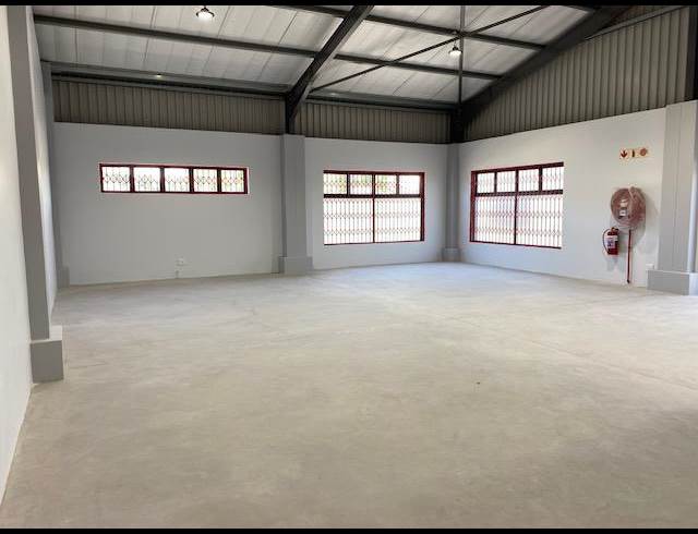 130M² MINI FACTORY TO LET IN LANSDOWNE