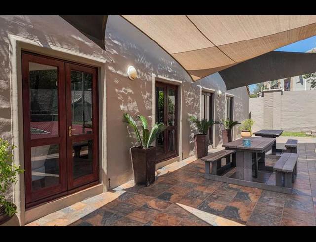 1 BEDROOM PROPERTY TO RENT IN PAULSHOF