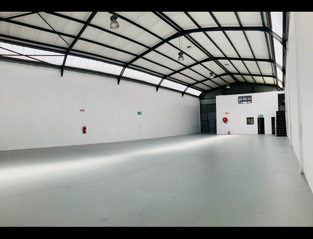 420M² WAREHOUSE TO LET IN MARCONI BEAM INDUSTRIA
