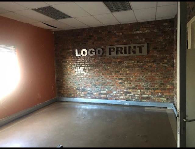 2,700M² WAREHOUSE TO LET IN MAITLAND