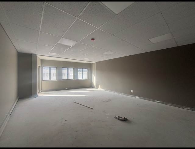 350M² WAREHOUSE TO LET IN BELLVILLE SOUTH INDUSTRIA