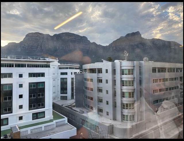 1,265M² OFFICE TO LET IN CLAREMONT