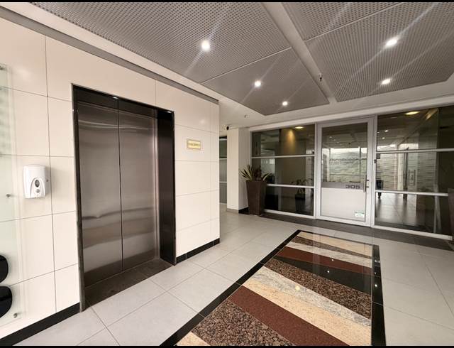 175M² OFFICE TO LET IN UMHLANGA RIDGE