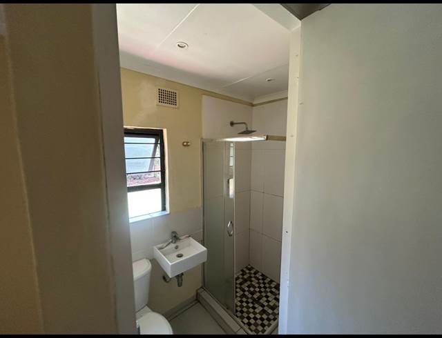 3 BEDROOM HOUSE TO LET IN SCHOEMANSVILLE