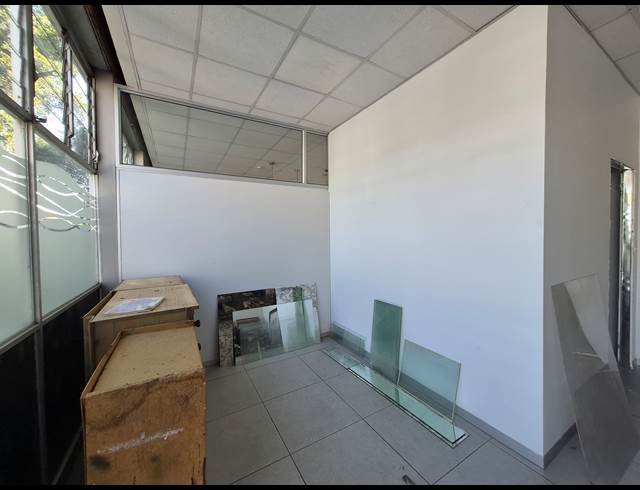 80M² OFFICE TO LET IN BIRNAM