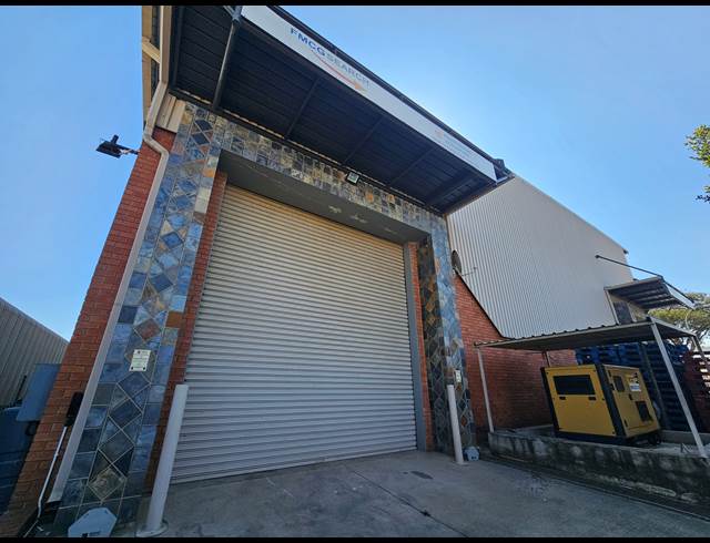 1,310M² WAREHOUSE TO LET IN TUNNEY