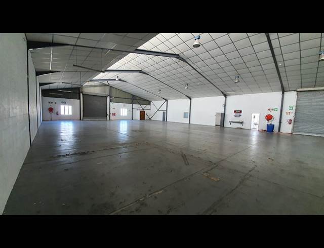2,400M² WAREHOUSE TO LET IN AIRPORT INDUSTRIA