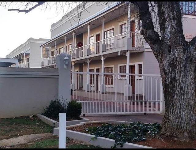 2 BEDROOM PROPERTY TO RENT IN DIE BULT