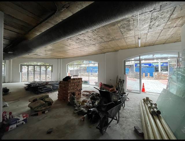 176M² RETAIL TO LET IN GREEN POINT