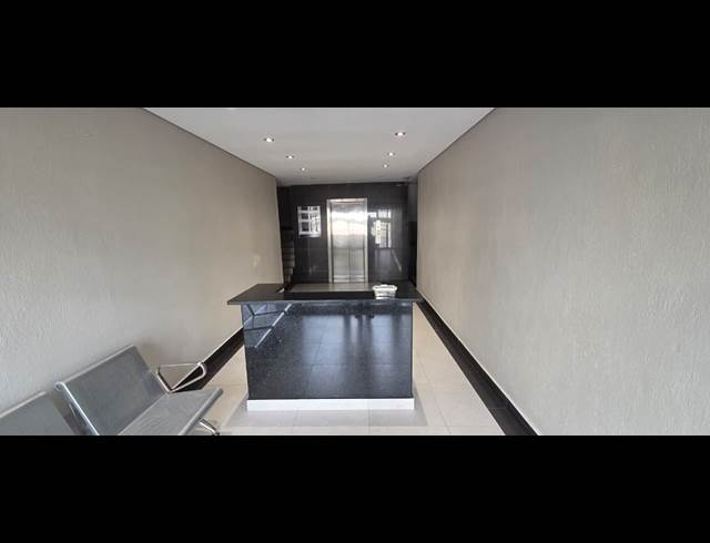 699M² OFFICE TO LET IN NELSPRUIT EXT 1