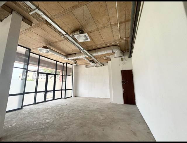 136M² OFFICE TO LET IN UMHLANGA RIDGE