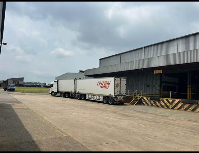 17,000M² WAREHOUSE TO LET IN ANDERBOLT