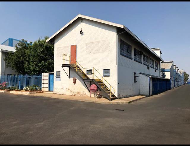 6,500M² WAREHOUSE TO LET IN GERMISTON SOUTH