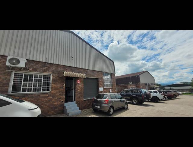 430M² WAREHOUSE TO LET IN VINTONIA