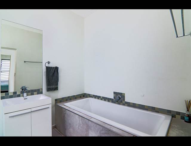 3 BEDROOM CLUSTER TO LET IN EDENBURG