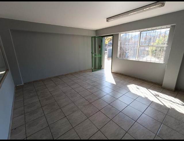 INDUSTRIAL PROPERTY TO RENT IN ROBERTVILLE