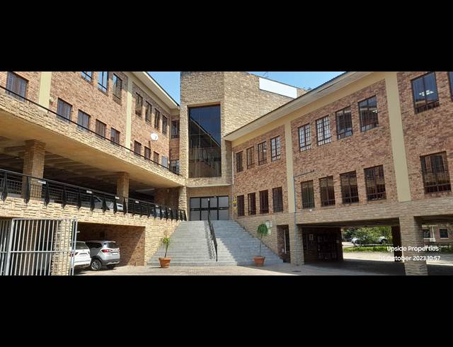 350M² OFFICE TO LET IN WESTVILLE