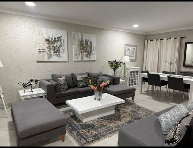 3 BEDROOM PROPERTY TO RENT IN WOODMEAD
