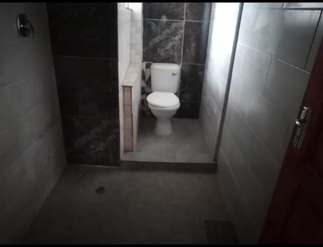 2 bed property to rent in REGENTS PARK ESTATE