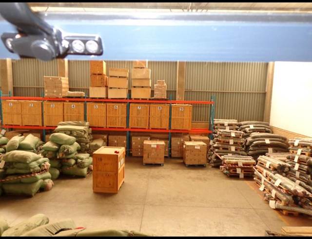 606M² WORKSHOP TO LET IN JET PARK