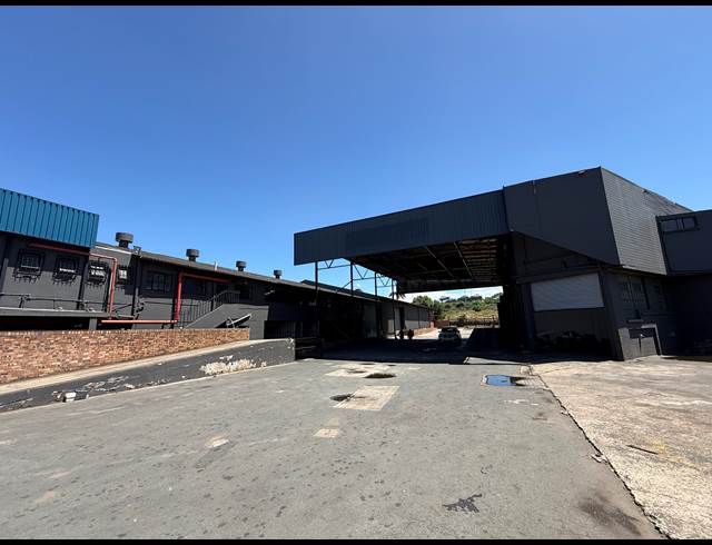 2,357M² WAREHOUSE TO LET IN ROSSBURGH