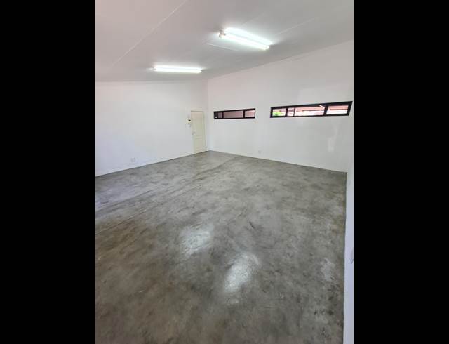 35.80M² CO-WORKING SPACE TO LET IN VANDERBIJLPARK SW 5
