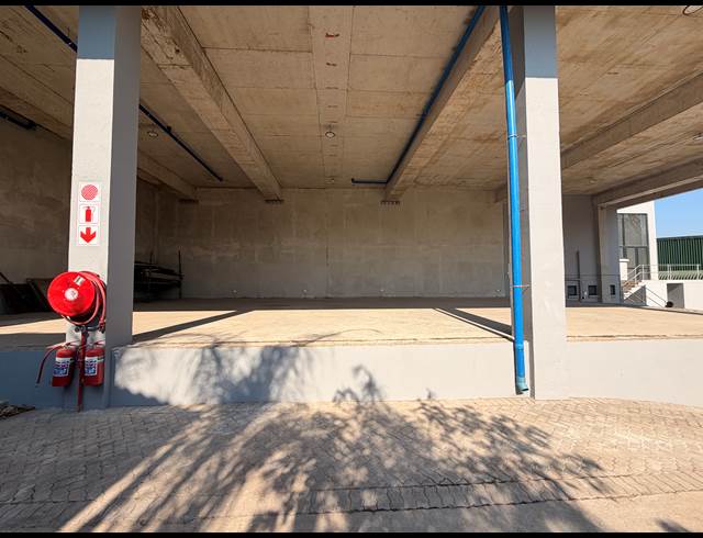 285M² WAREHOUSE TO LET IN GLEN ANIL