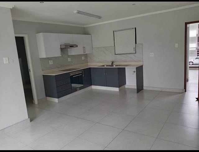 2 BEDROOM APARTMENT TO LET IN UMHLANGA RIDGE