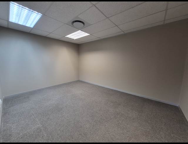 515M² OFFICE TO LET IN SANDTON CENTRAL